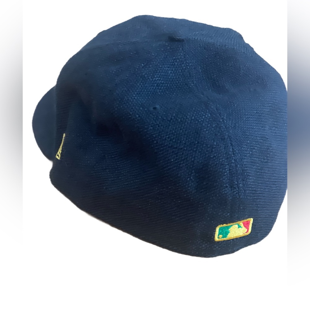 New Era Black and Red LA Cap - Picture 3 of 5